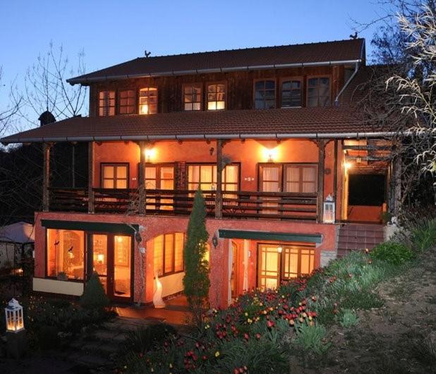 Agyagos Vendeghaz Apartamento Eger Exterior foto